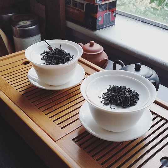 Solohaul black tea pairing