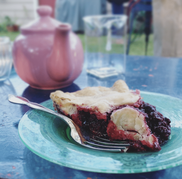 Marilyn marionberry pie