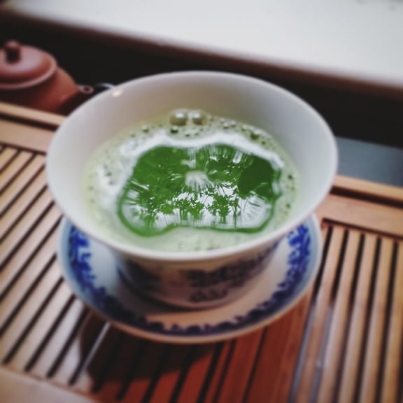 Mizuba matcha in a gaiwan