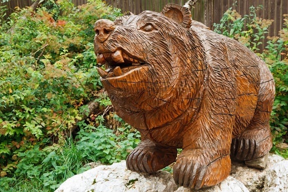 wooden-bear