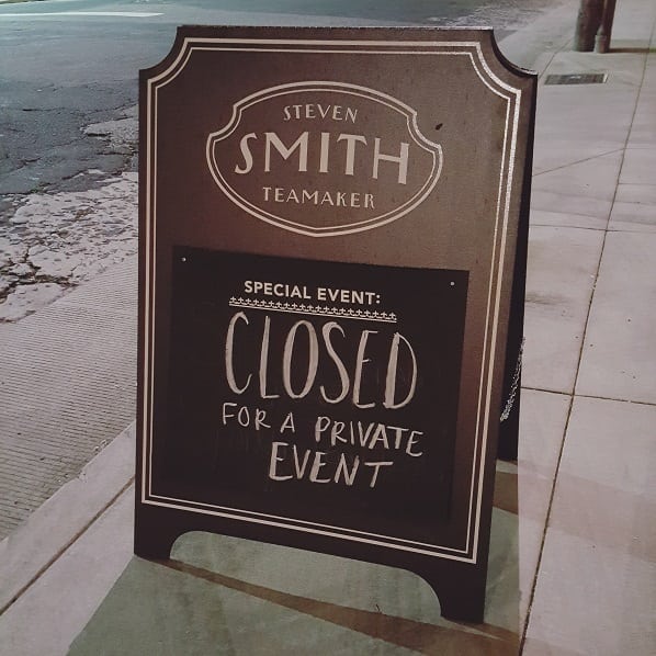 smith-tea-sign